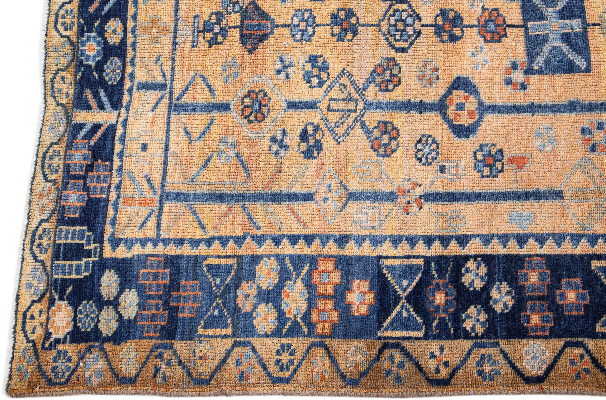 Beautiful blue and beige handknotted wool rug
