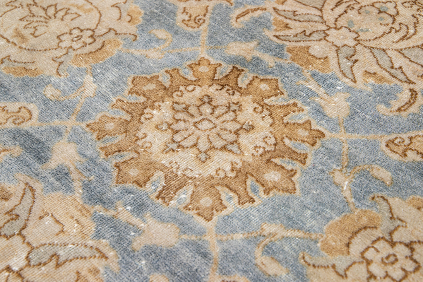 Magnificent Tabriz Wool Rug - 8'2'' x 11'7"